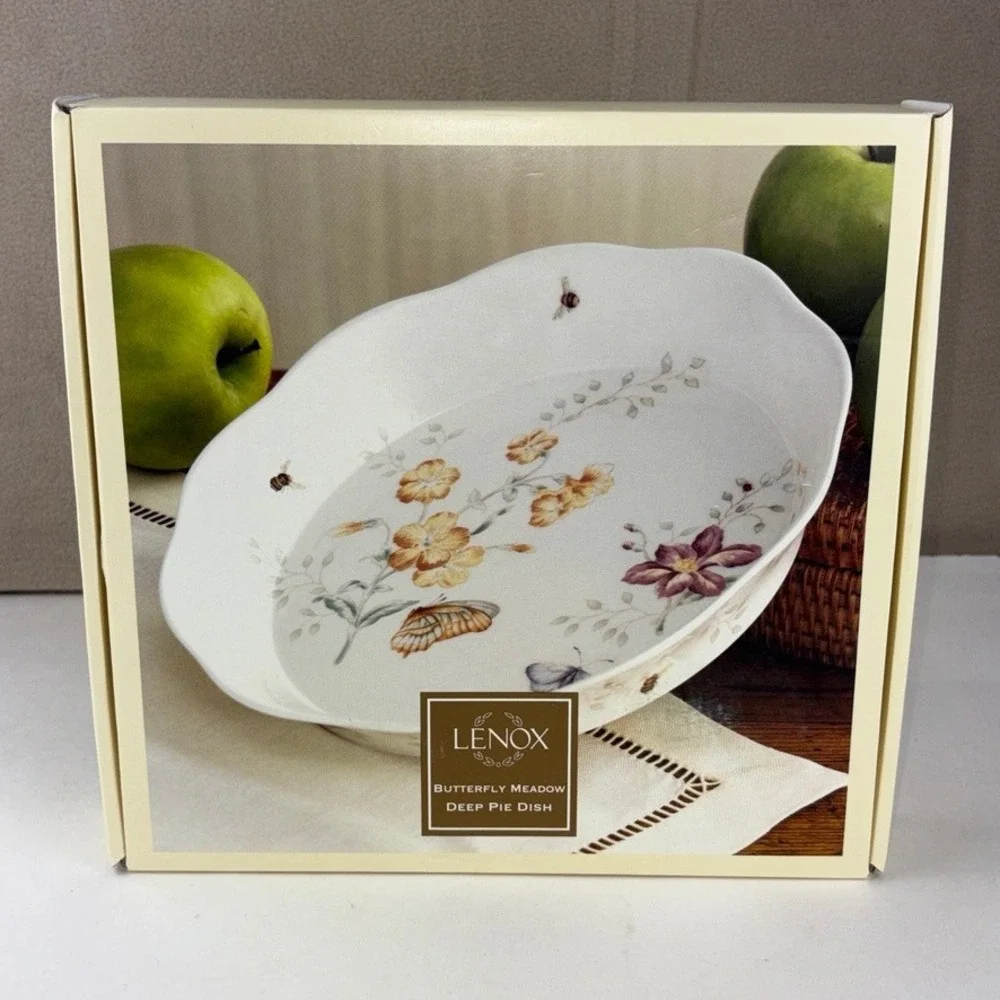 NEW Lenox‎ Butterfly Meadow DEEP PIE DISH 9